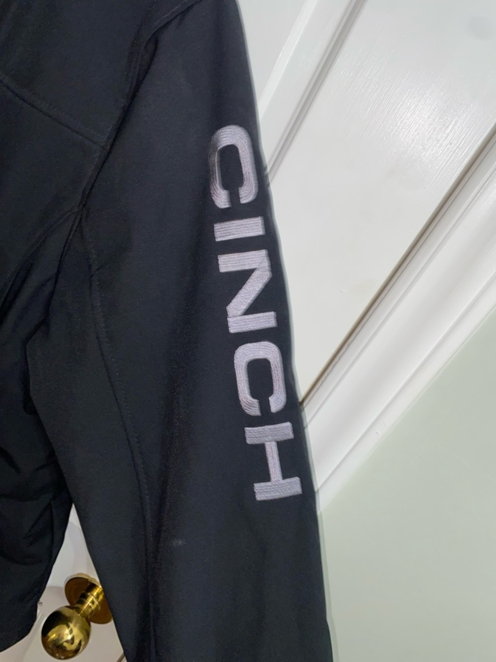 Cinch Women’s Black Lightweight Softshell With Conceal Carry Pocket Jacket - Picture 7 of 8